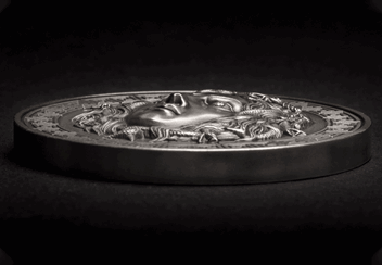 LS-RO-Cameroun-2019-Medusa-3000-F-Antique-Silver-Artmint-Detail.png