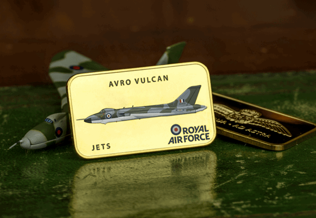 Avro Vulcan Gold-Plated Ingot lifestyle (001).png