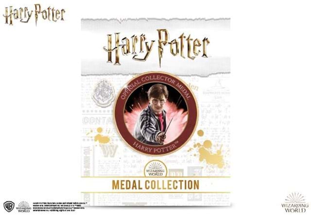 The Official Harry Potter Medal front of pack