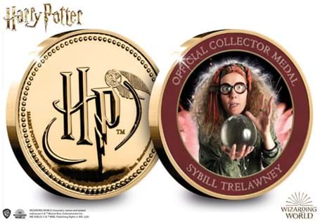 This official Harry Potter medal features on the reverse a full colour image of Professor Trelawney. The obverse features the Harry Potter logo.