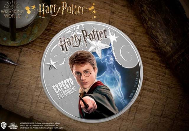 Harry-Potter-Glow-in-the-dark-Patronus-Silver-5oz-Coin-Product-Images-Lifestyle-Front-Flat-Updated.jpg