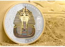 This 2oz silver proof gilded coloured coin celebrates the 100th anniversary of the discovery of Tutankhamun's tomb.
