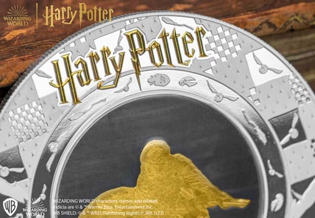 Harry Potter Seeker Five Dollar Coin Close Up 1