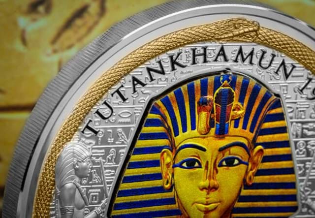 Tutankhamun Masterpiece Close Up