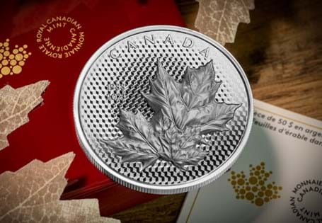 This Silver Maple Leaf has been issued by the Royal Canadian Mint in 2023 and has been struck by 5oz of pure Silver