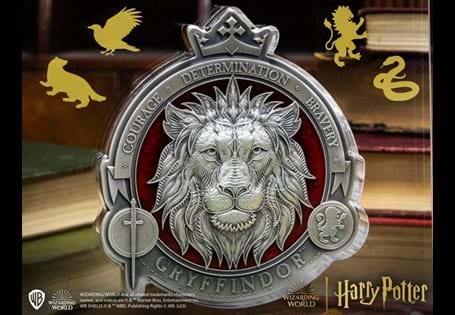 This stunning 9 3/4 oz coin has been struck from Pure Silver and features the Gryffindor Lion - surrounded by the house values. It has an antique finish with colour detailing. Edition limit: 150