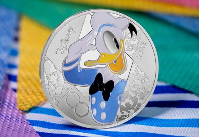 MDP 2023 Disney Silver Coin Lifestyle 01