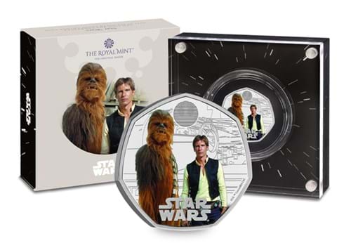 584H Han Solo & Chewbacca Silver 50P Coin In Front Of Packaging