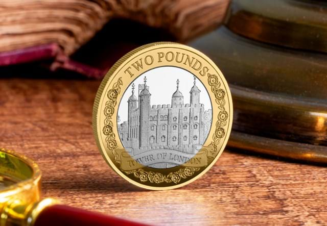 Castles Silver Tower Of London £2 Lifestyle 03