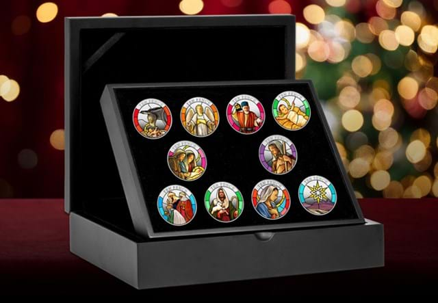 Nativity Silver 10P Set Lifestyle 05