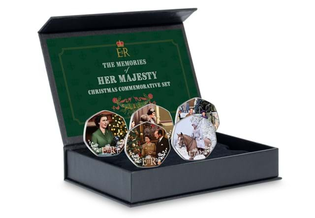 Memories Of Her Majesty Christmas Set Box Shot