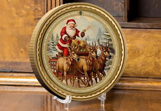 Santa 100Mm Commemorative On Stand 650X450