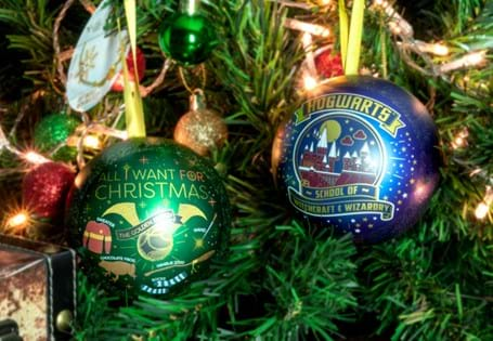 Celebrate the season with the Harry Potter Christmas Bauble Bundle. Includes two magical baubles, a necklace and bracelet. Perfect for fans at £19.99.