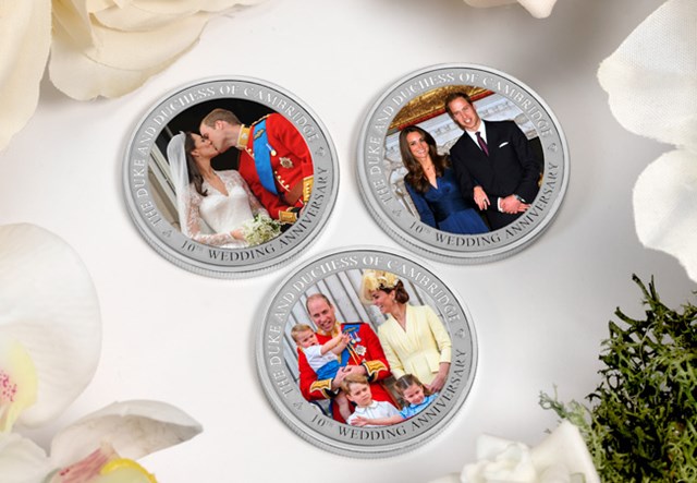 LS 2021 East Caribbean 1 Dollar Will Kate 10Th Anniversary Set Of 3 Lifestyle 2