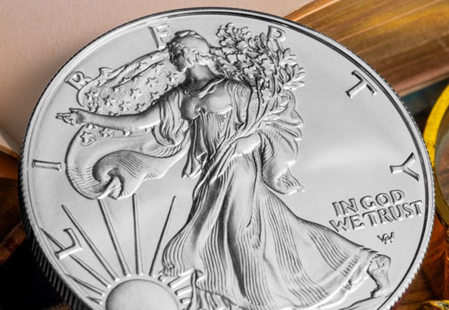 2025 US Silver Eagle 1Oz Coin Lifestyle 04