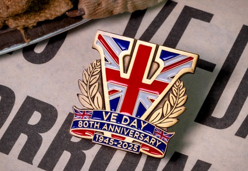 VE Day Pin Badge Lifestyle 01