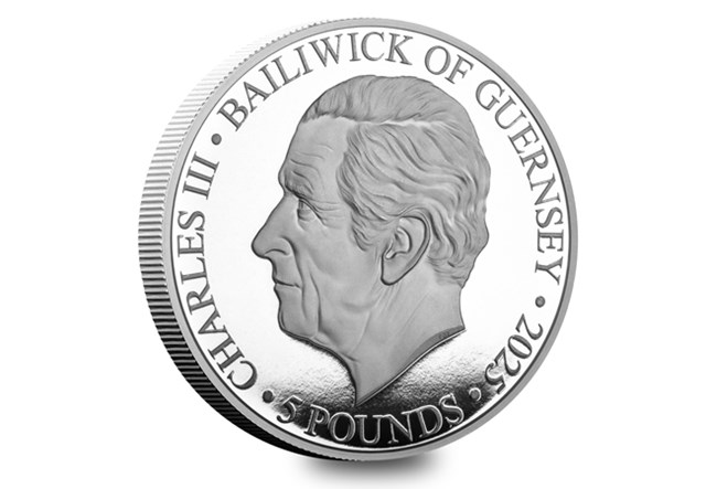 Queen Mother 125Th Birthday Cuni Proof £5 Coin Obverse