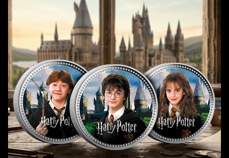 This commemorative set features 3 Silver medals featuring the Golden Trio: Harry Potter, Hermione Granger and Ron Weasley. Each struck from 1oz of .999 Silver and come housed in a presentation box.