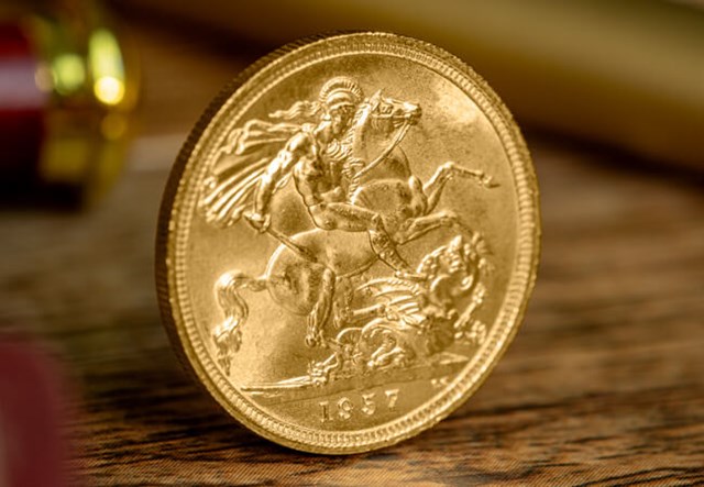 QEII 1957 Sovereign Reverse Angle